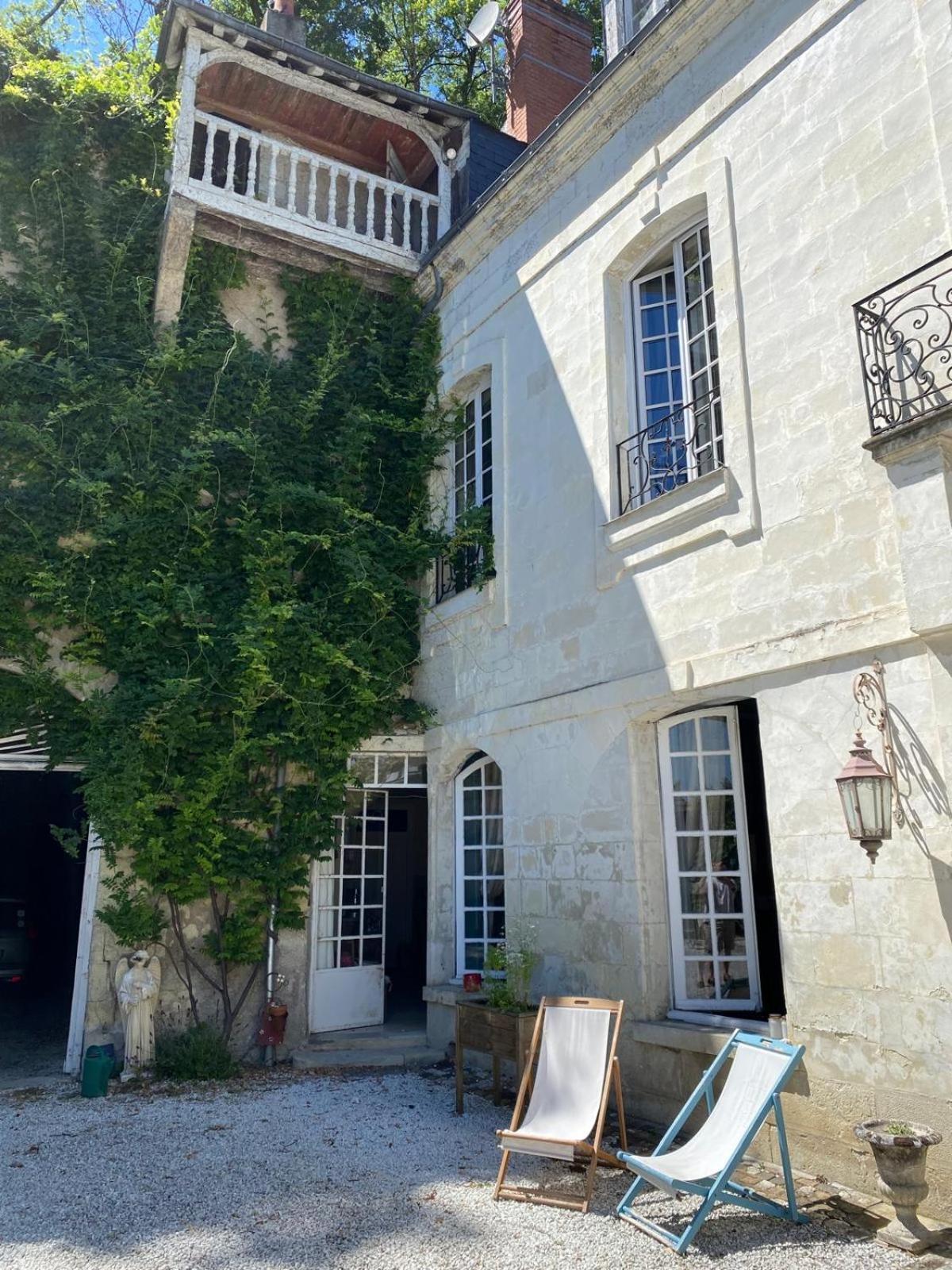 Le Grand Vaudon Hotel Rochecorbon Buitenkant foto